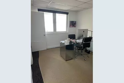 9200 NE 6th Ave #1, Miami Shores, FL 33138 - Photo 7