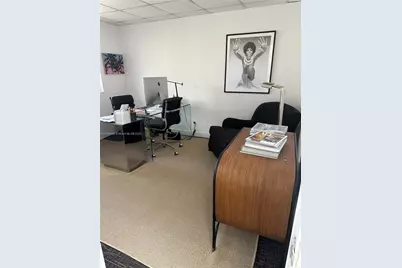 9200 NE 6th Ave #1, Miami Shores, FL 33138 - Photo 5