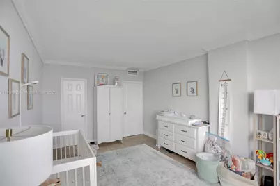 300 Bayview Dr #PH10, Sunny Isles Beach, FL 33160 - Photo 23