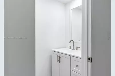 2860 Somerset Dr #101K, Lauderdale Lakes, FL 33311 - Photo 9