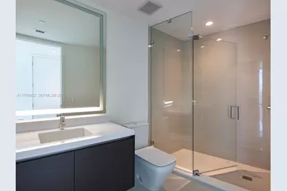 851 NE 1st Ave #PH5011, Miami, FL 33132 - Photo 21