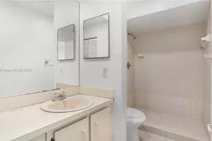 20680 NE 4th Ct, Miami, FL 33179 - Photo 25