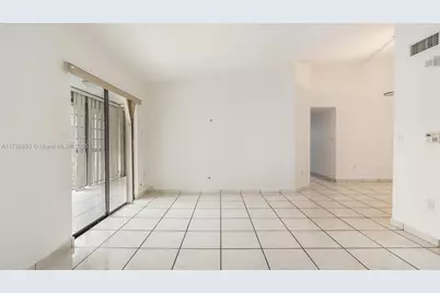 20680 NE 4th Ct #206, Miami, FL 33179 - Photo 5