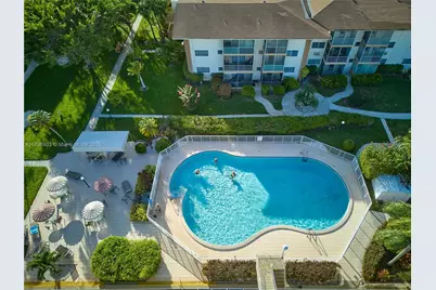 16900 NE 14th Ave #201, North Miami Beach, FL 33162 - Photo 27