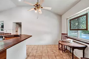 326 S 14th Ave, Hollywood, FL 33020 - Photo 11