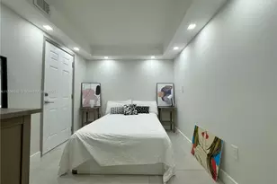 9500 W Bay Harbor Dr, Bay Harbor Islands, FL 33154 - Photo 19