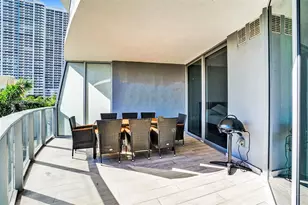 488 NE 18th St, Miami, FL 33132 - Photo 41