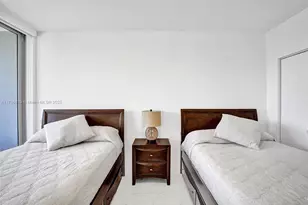 488 NE 18th St, Miami, FL 33132 - Photo 33