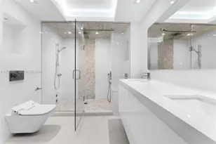 9801 Collins Ave, Bal Harbour, FL 33154 - Photo 21