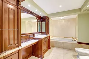 19667 Turnberry Way, Aventura, FL 33180 - Photo 41