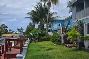 2115 NE 44th St, Lighthouse Point, FL 33064 - Photo 3