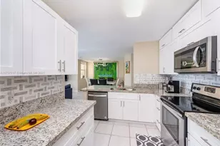 19999 E Country Club Dr, Aventura, FL 33180 - Photo 7