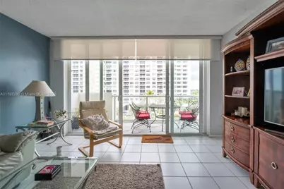 5601 Collins Ave #615, Miami Beach, FL 33140 - Photo 7