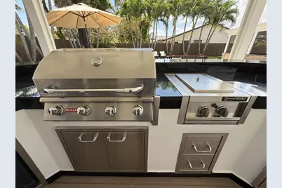 18211 SW 95th Ct, Palmetto Bay, FL 33157 - Photo 7