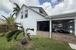 18211 SW 95th Ct, Palmetto Bay, FL 33157 - Photo 9