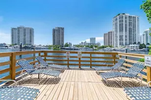 19877 E Country Club Dr, Aventura, FL 33180 - Photo 35