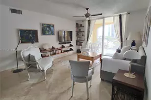 19877 E Country Club Dr, Aventura, FL 33180 - Photo 5