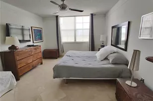 19877 E Country Club Dr, Aventura, FL 33180 - Photo 13