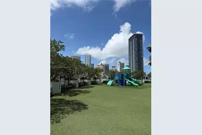90 SW 3rd St #3601, Miami, FL 33130 - Photo 31