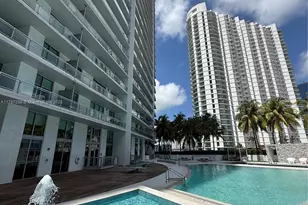 90 SW 3rd St, Miami, FL 33130 - Photo 3