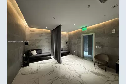 90 SW 3rd St #3601, Miami, FL 33130 - Photo 27