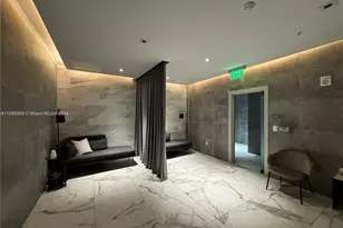 90 SW 3rd St, Miami, FL 33130 - Photo 27