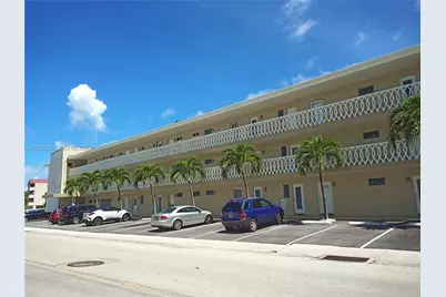 450 Golden Isles Dr #2H, Hallandale Beach, FL 33009 - Photo 19