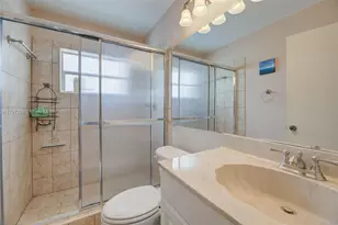 1248 W Lakes Dr, Deerfield Beach, FL 33442 - Photo 23