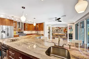 2213 NE 17th Ave, Wilton Manors, FL 33305 - Photo 11