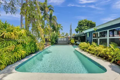 2213 NE 17th Ave, Wilton Manors, FL 33305 - Photo 17