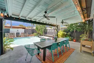 2213 NE 17th Ave, Wilton Manors, FL 33305 - Photo 13