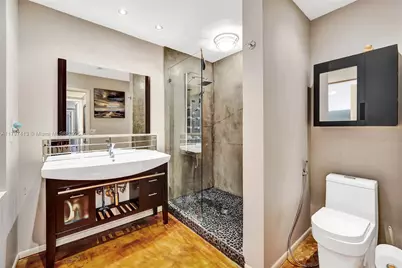 2213 NE 17th Ave, Wilton Manors, FL 33305 - Photo 33