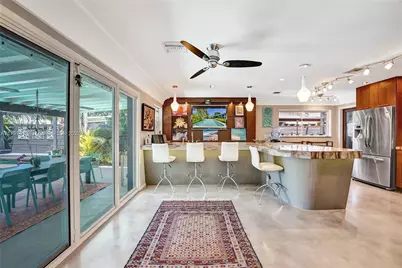 2213 NE 17th Ave, Wilton Manors, FL 33305 - Photo 7