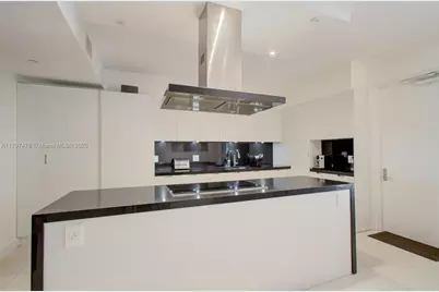 701 Crandon Blvd #402, Key Biscayne, FL 33149 - Photo 5