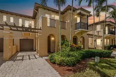 8706 Blaze Ct, Davie, FL 33328 - Photo 1