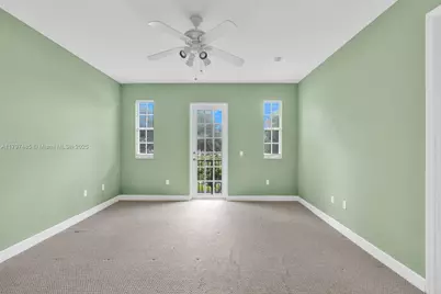 8706 Blaze Ct, Davie, FL 33328 - Photo 17