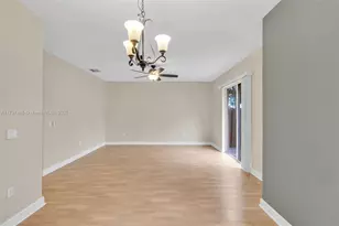 8706 Blaze Ct, Davie, FL 33328 - Photo 7