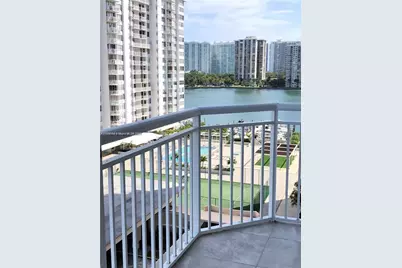 18021 Biscayne Blvd #902, Aventura, FL 33160 - Photo 7