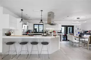 20375 NE 22nd Pl, Miami, FL 33180 - Photo 13