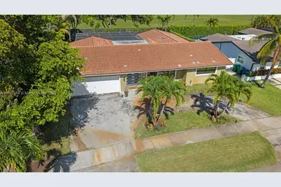 20375 NE 22nd Pl, Miami, FL 33180 - Photo 57