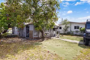 34 NW 34th Terrace, Miami, FL 33127 - Photo 11