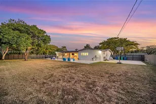 8501 SW 142nd St, Palmetto Bay, FL 33158 - Photo 15