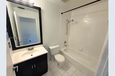 8135 Southgate Blvd, North Lauderdale, FL 33068 - Photo 9