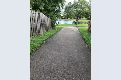 10135 SW 156th Ave, Miami, FL 33196 - Photo 13