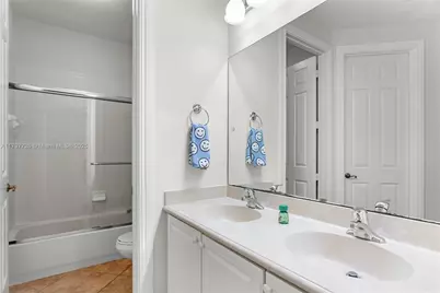 3837 E Coquina Way, Weston, FL 33332 - Photo 27