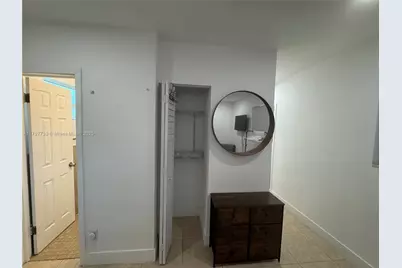 320 NE 160th St #B, Miami, FL 33162 - Photo 11