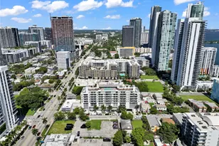 321 NE 26th St, Miami, FL 33137 - Photo 37