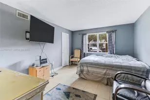 4235 N University Dr, Sunrise, FL 33351 - Photo 9