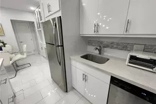 1407 NE 56th St, Fort Lauderdale, FL 33334 - Photo 5