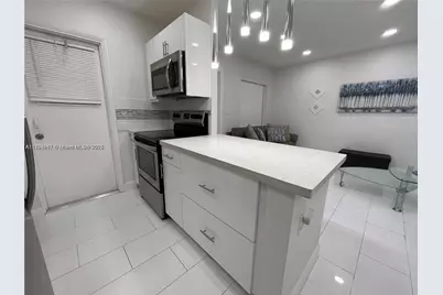 1407 NE 56th St #103, Fort Lauderdale, FL 33334 - Photo 7